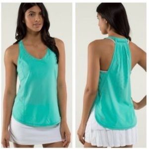 EUC Lululemon 105 singlet in Bali breeze turquoise color size 4